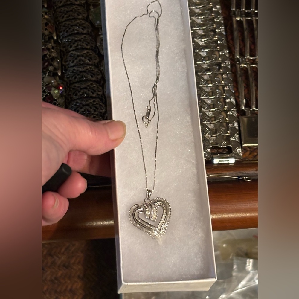 Diamond heart necklace